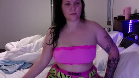 Kat3 online show from April 16, 3:18 am
