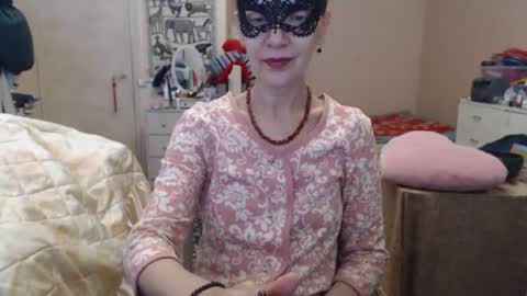 KiuminBerry online show from July 1, 9:22 am