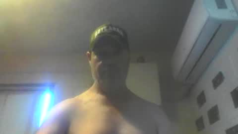 kiwiguy19773 online show from January 9, 6:16 am