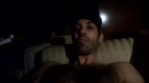 klaus_cloudz online show from May 27, 5:48 am
