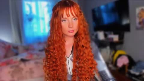 Klementinafanslyklementina6661 online show from June 27, 6:35 pm