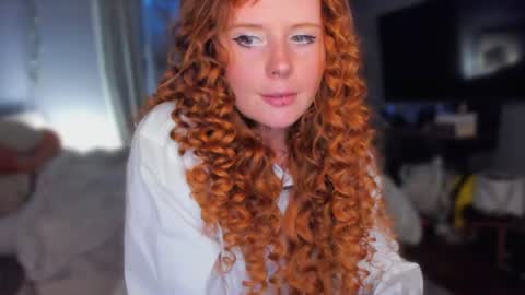 Klementinafanslyklementina6661 online show from July 18, 7:39 pm