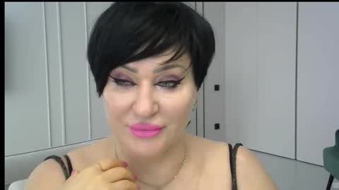kleo901854860422 online show from April 22, 11:34 am