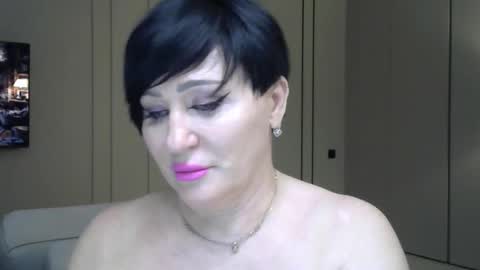 kleo901854860422 online show from May 19, 10:16 pm