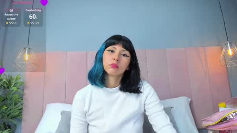 Kleo online show from March 25, 2:12 pm