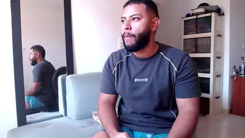 Snapshot of kleyton336 chatting on February 12, 4:46 pm kleyton online show from February 12, 4:46 pm