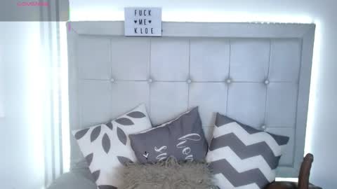 kloe__watson online show from April 25, 8:50 pm