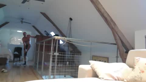 kloves2cum online show from April 8, 8:36 am