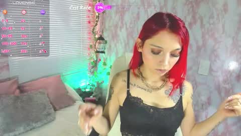 Snapshot of kmila_carson chatting on February 18, 6:37 pm kmila online show from February 18, 6:37 pm