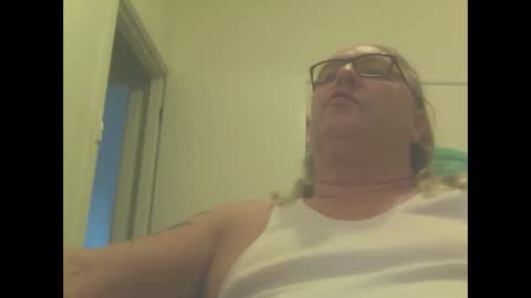 knobout online show from January 16, 6:14 am