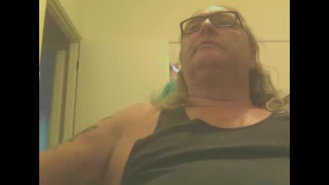 knobout online show from January 19, 8:29 am