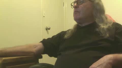 knobout online show from July 5, 11:17 am