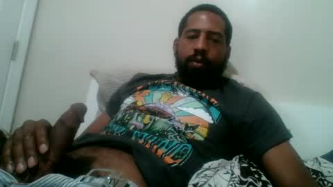 knuttybar online show from June 18, 4:00 pm