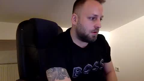 hugo online show from March 8, 3:10 am