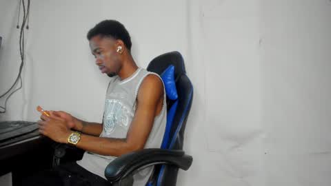 kofi online show from July 26, 11:11 pm