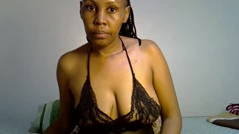 Snapshot of koko554437 chatting on February 21, 11:22 am Koko online show from February 21, 11:22 am