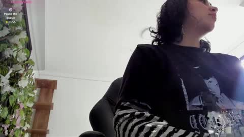 Kora Red online show from April 4, 2:25 pm