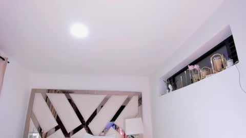 Koral Cuz online show from October 25, 4:02 pm