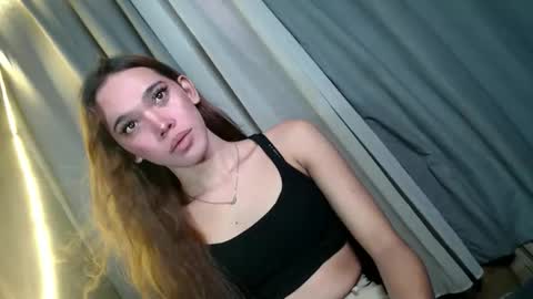 koreandoll_yuri online show from March 21, 7:06 pm