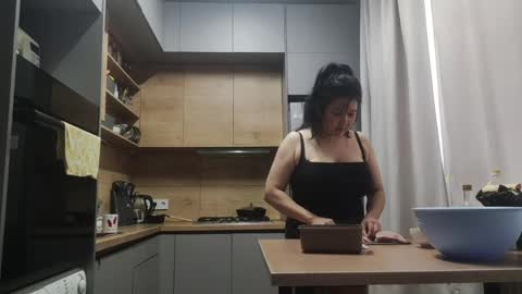 Alice online show from April 28, 7:35 am