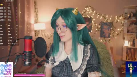 koshkasenpai online show from March 6, 5:04 am