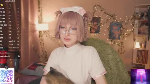 koshkasenpai online show from April 14, 3:45 am