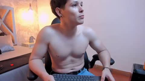 Snapshot of kraven_lust chatting on June 9, 3:07 am Kraven online show from June 9, 3:07 am