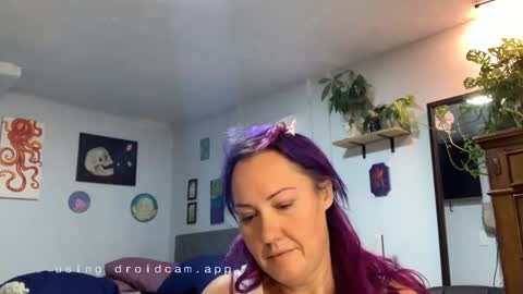 kreamyk420 online show from December 19, 4:58 pm