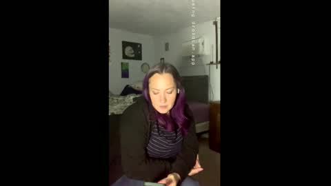 kreamyk420 online show from April 27, 9:18 am