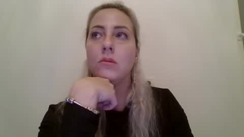 Grace online show from October 9, 5:44 pm