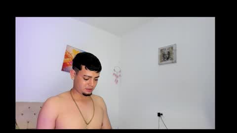 kriss mate online show from March 28, 6:57 am