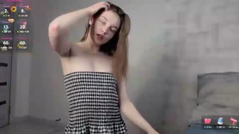 Snapshot of kristi_burn chatting on July 19, 3:27 pm Kristina online show from July 19, 3:27 pm