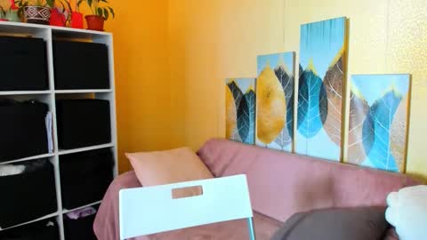 Christina online show from March 15, 12:11 pm