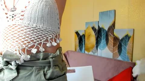 Christina online show from April 18, 9:24 am