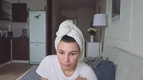 Kristi online show from October 30, 4:47 am