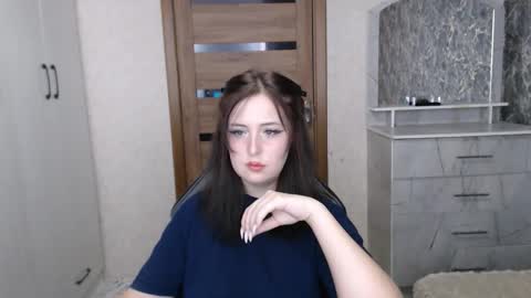 Kristy online show from December 4, 8:50 pm