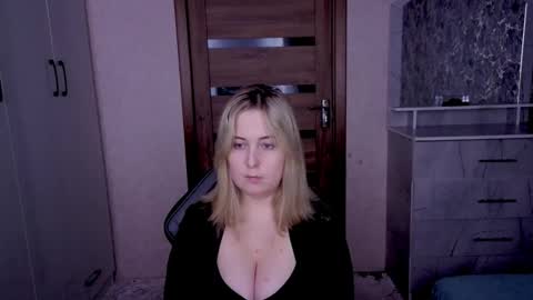 Kristy online show from February 26, 1:04 am