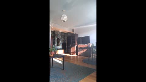 kryssv online show from April 18, 3:16 pm