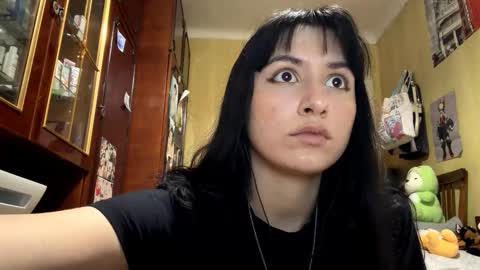 Snapshot of krystleprzygocki chatting on March 3, 8:26 pm Mira online show from March 3, 8:26 pm