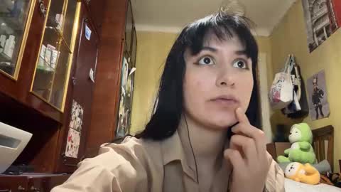 Snapshot of krystleprzygocki chatting on March 4, 8:26 pm Mira online show from March 4, 8:26 pm