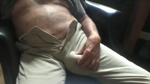 Snapshot of ksplayboy chatting on June 8, 7:14 pm ksplayboy online show from June 8, 7:14 pm