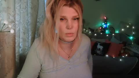 Annika  MTF ts post -op online show from December 18, 10:30 am