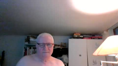 Kukken18 online show from May 11, 3:51 pm
