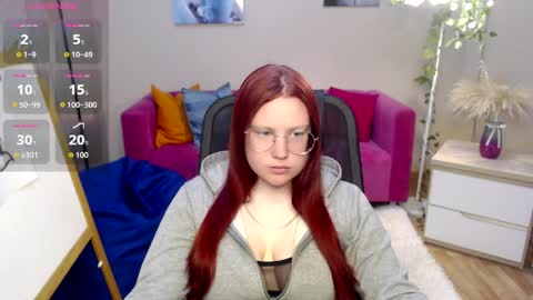 kuri_u online show from April 3, 11:08 am