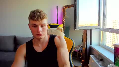kurt_hanssen online show from July 17, 5:07 pm