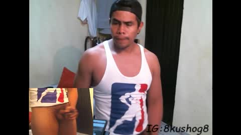 Snapshot of kushlozter chatting on February 9, 9:52 pm kushlozter online show from February 9, 9:52 pm