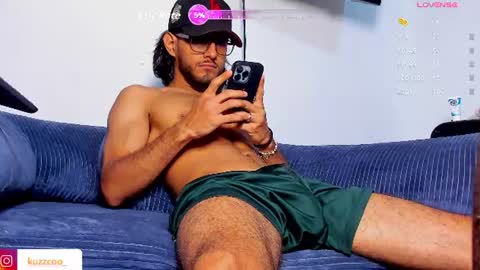 kuzzcoo online show from June 26, 11:47 am