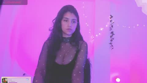     online show from May 25, 6:36 pm