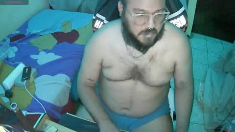 Snapshot of kyledonovvan chatting on April 22, 1:41 am Kyle online show from April 22, 1:41 am