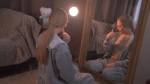 kyleepassley online show from April 18, 7:34 am